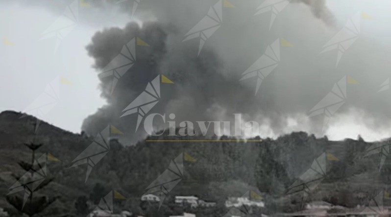 A Catanzaro un indendio probabilmente provocato dalla caduta di un fulmine