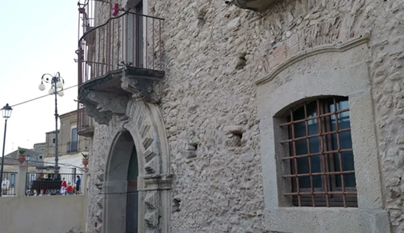 Siderno Superiore, per le elezioni regionali si vota a palazzo De Mojà
