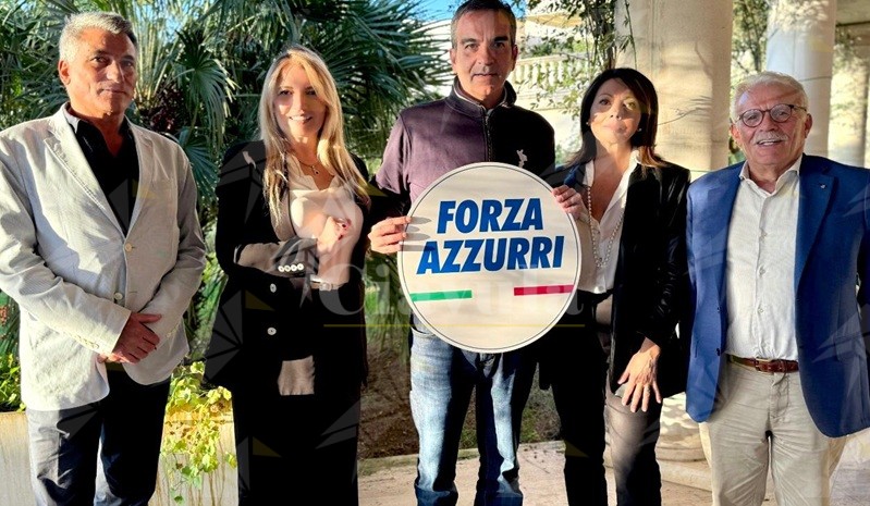 Elezioni Regionali, Forza Azzurri chiude la campagna elettorale con il presidente Roberto Occhiuto