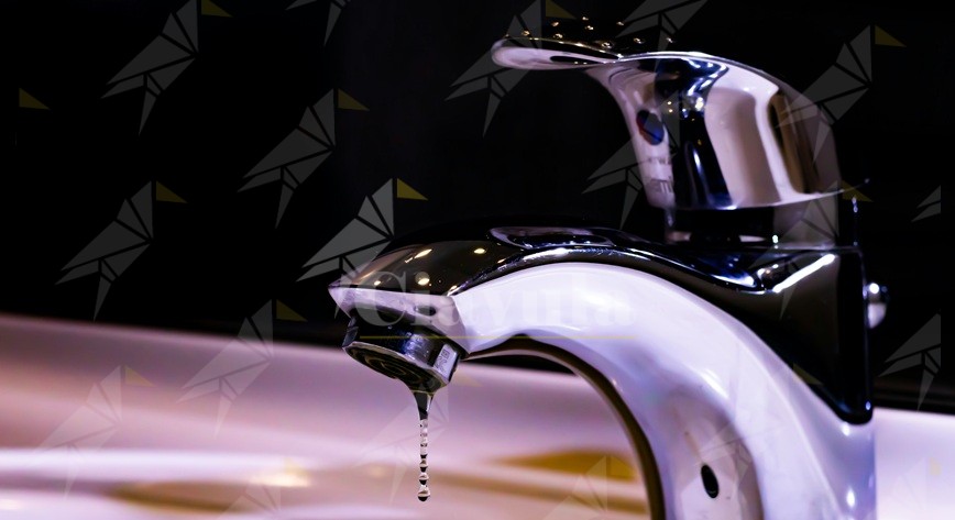 Albino Mammone: “Una settimana senz’acqua, poi è tornata ed ora siamo di nuovo senza. A Caulonia tante passerelle ma non abbiamo neanche i servizi essenziali”