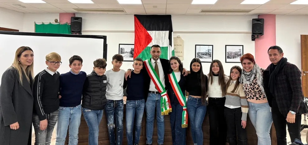 Cinquefrondi celebra la nuova Sindaca ed il nuovo Consiglio Comunale dei ragazzi e delle ragazze