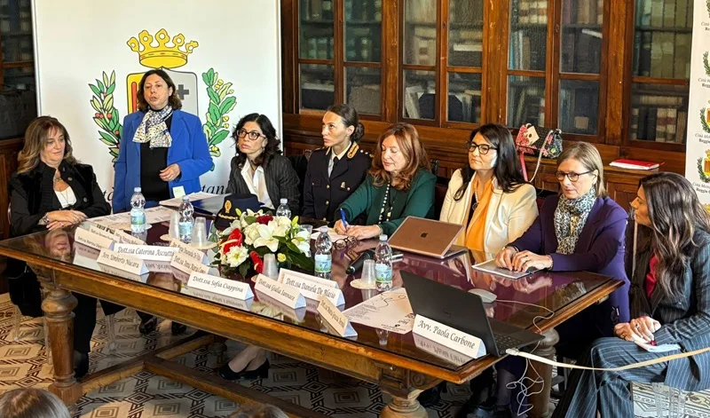 A Reggio Calabria un dibattito su uguaglianza, rispetto e tutela delle donne promosso dalla MetroCity A Reggio Calabria un dibattito su uguaglianza, rispetto e tutela delle donne promosso dalla MetroCity