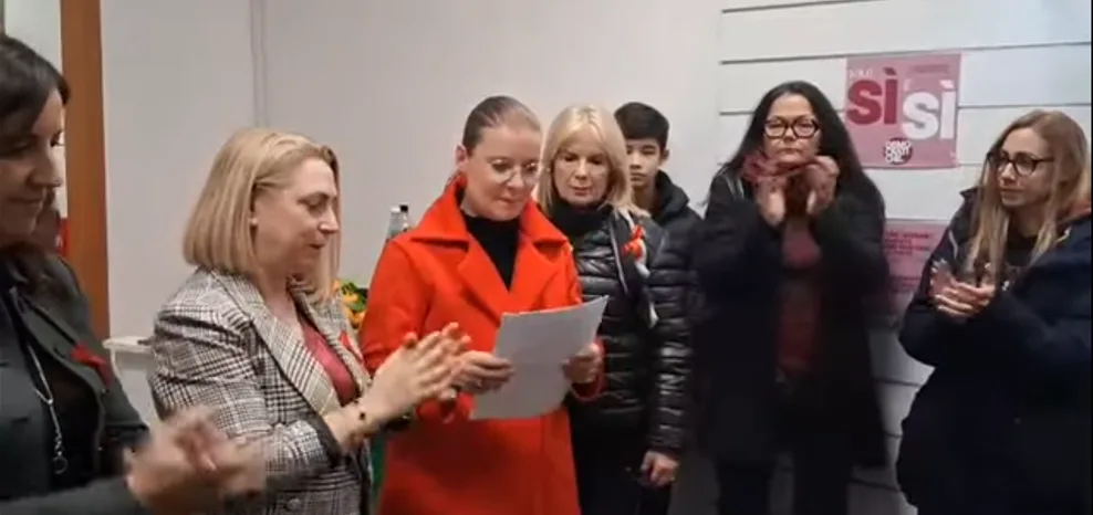 Caulonia, Giovanna Cirillo: “Mia sorella tra le vite spezzate. Non possiamo cambiare ciò che è accaduto ma possiamo trasformare il dolore in impegno” Caulonia, Giovanna Cirillo: “Mia sorella tra le vite spezzate. Non possiamo cambiare ciò che è accaduto ma possiamo trasformare il dolore in impegno”