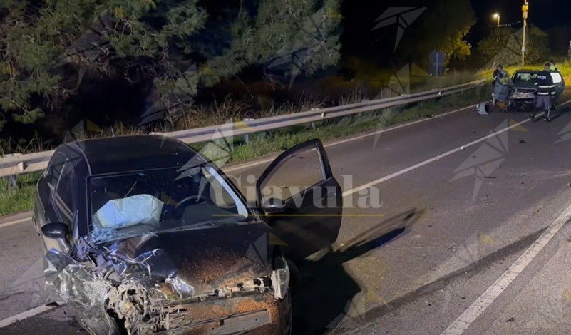 Ennesimo incidente sulla Statale 106, due persone finiscono in ospedale Ennesimo incidente sulla Statale 106, due persone finiscono in ospedale