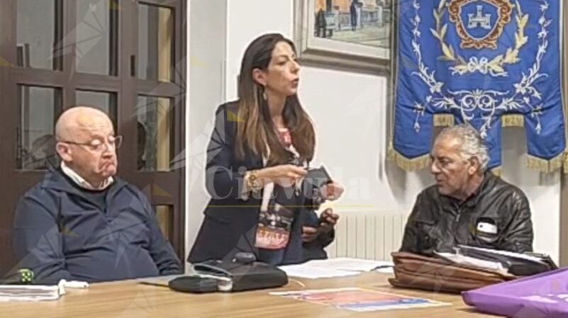 Caulonia, l’assessore Ierace: “Indennizzi e bonus idrico dovuti per legge, la minoranza preferisce demolire l’amministrazione anziché fare il bene del paese”
