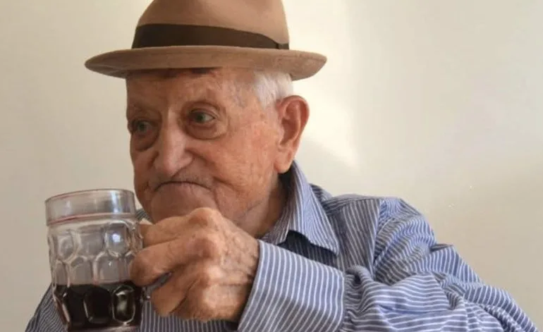 Caulonia, tanti auguri a “nonno Micu” per i suoi 100 anni