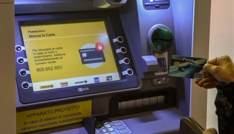 Poste Italiane, installato a Molochio un Atm di ultima generazione
