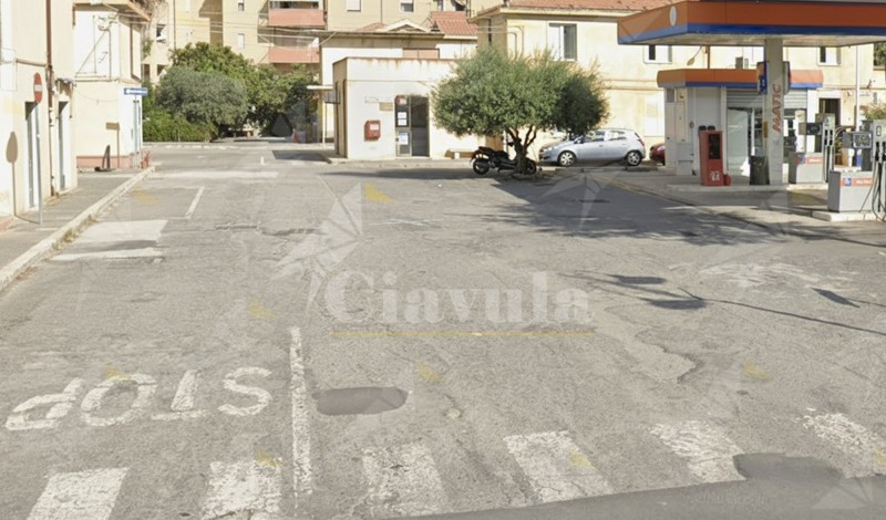 “Pronto, Carabinieri? Mia sorella a Caulonia si vuole suicidare!”. Intervento dell’Arma in piazza Sandro Pertini