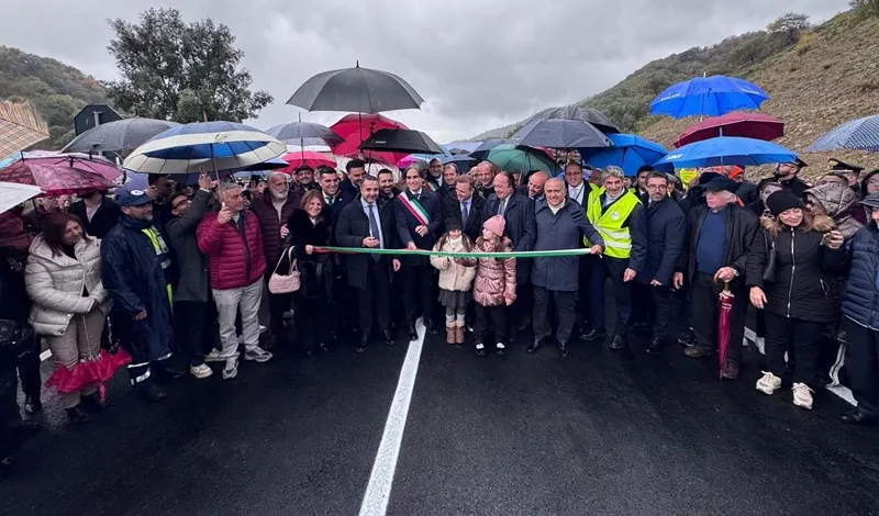 Aperto il nuovo tratto della Gallico – Gambarie, il sindaco di Reggio: “Esempio di come le cose si possono fare bene quando c’è sinergia istituzionale”