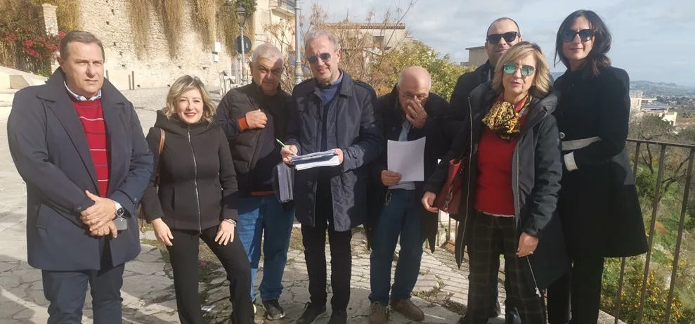 Consegnati i lavori di completamento dell’anfiteatro di Siderno Superiore