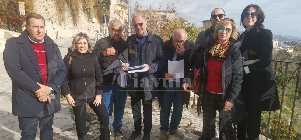 Consegnati i lavori di completamento dell’anfiteatro di Siderno Superiore