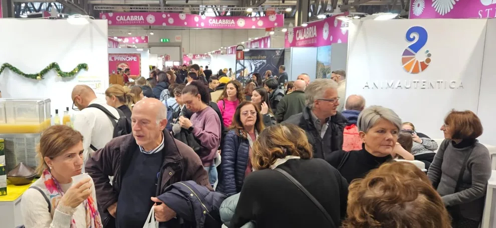 Successo per la Città Metropolitana di Reggio ad Artigiano in Fiera. Mantegna: “È l’edizione più proficua di sempre” Successo per la Città Metropolitana di Reggio ad Artigiano in Fiera. Mantegna: “È l’edizione più proficua di sempre”