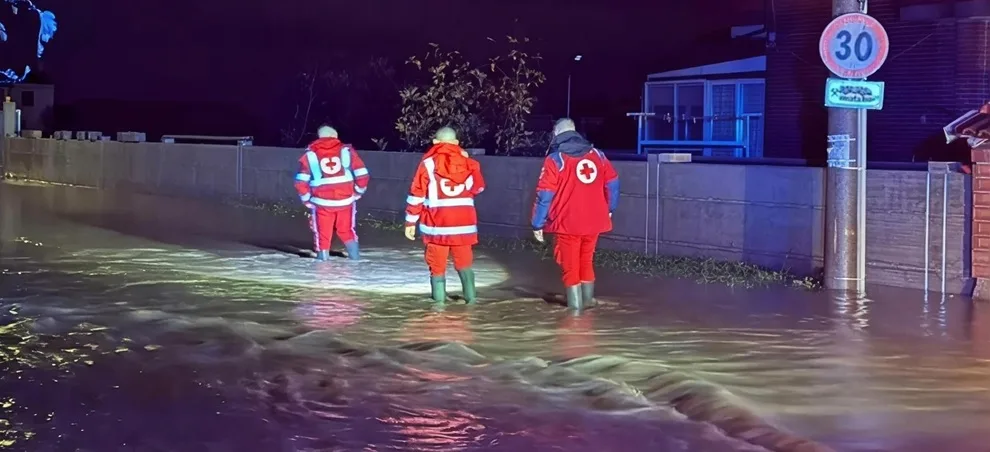 Forti piogge a Crotone. In meno di 24 ore precipitazioni che normalmente cadono in un mese