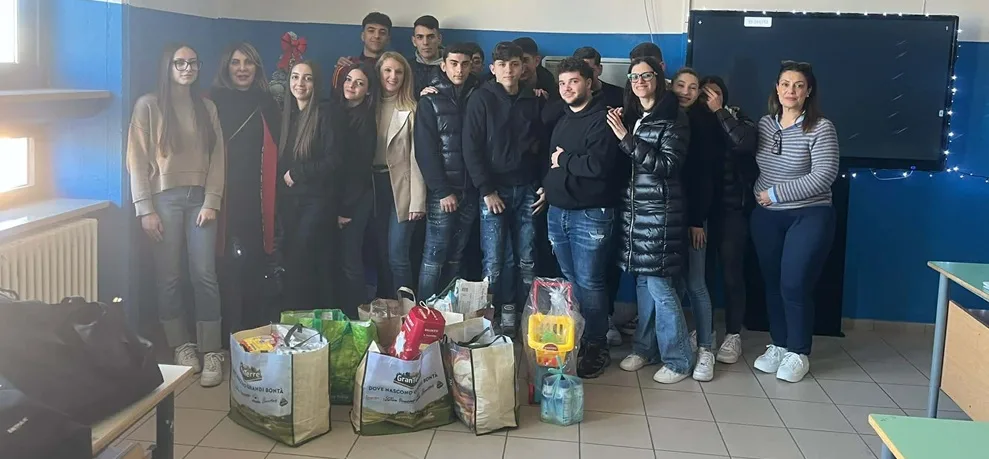 Solidarietà e volontariato, l’Associazione Solidale Viva ODS di Gioiosa Ionica incontra gli studenti del Polo “Marconi–Zanotti” di Siderno