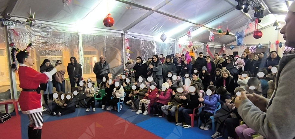 Sorrisi e spensieratezza a Caulonia con “Babbo Natale in piazza”