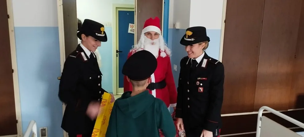 Comune, Caritas e Carabinieri insieme per i bambini della Pediatria di Locri
