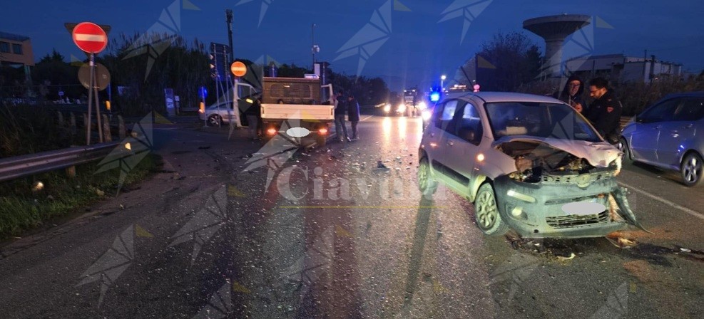 Incidente stradale a Corigliano-Rossano. Basta Vittime: “da 10 anni chiediamo la realizzazione di una rotatoria”