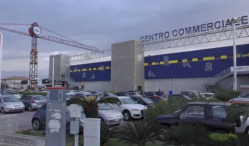 Via libera del Tribunale di Locri al futuro del centro commerciale La Gru di Siderno: salvaguardati mille posti di lavoro