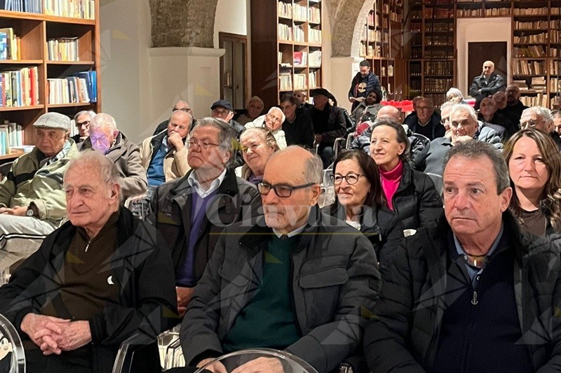 Opere pubbliche ferme e costi in aumento: l’allarme del Movimento civico LocRinasce Opere pubbliche ferme e costi in aumento: l’allarme del Movimento civico LocRinasce