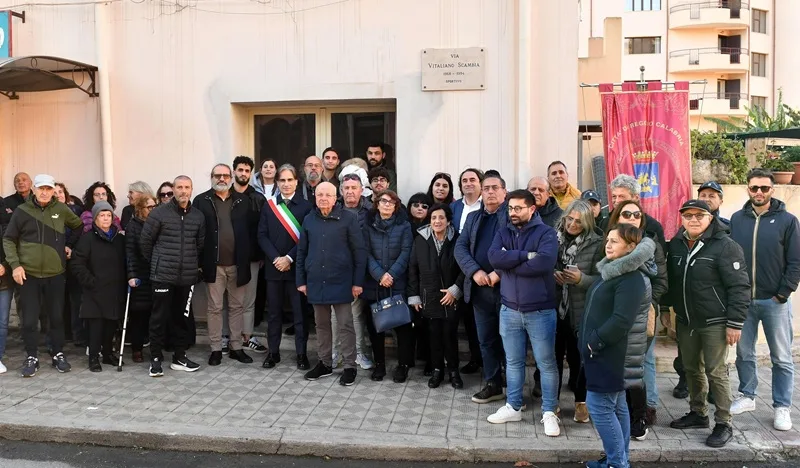 Intitolata a Pellaro una via a Vitaliano Scambia, ciclista scomparso nel 1994 in un incidente stradale sulla SS106 Intitolata a Pellaro una via a Vitaliano Scambia, ciclista scomparso nel 1994 in un incidente stradale sulla SS106