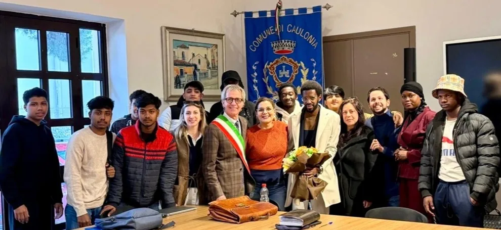 Caulonia, Abdoulaye diventa cittadino italiano. Gli auguri della Pathos