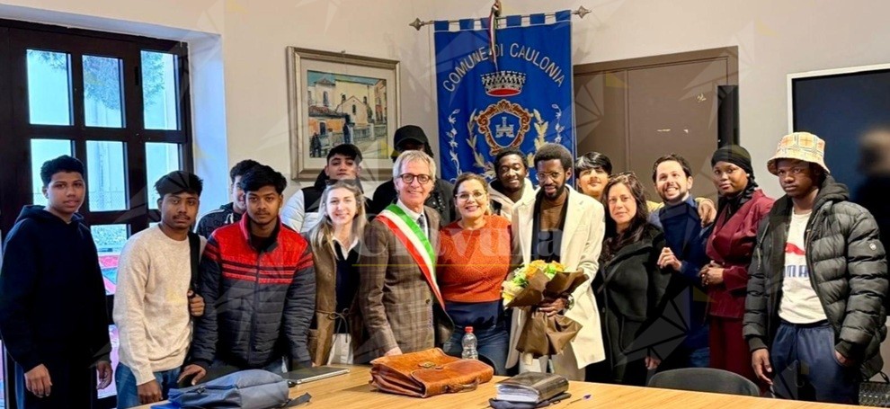 Caulonia, Abdoulaye diventa cittadino italiano. Gli auguri della Pathos