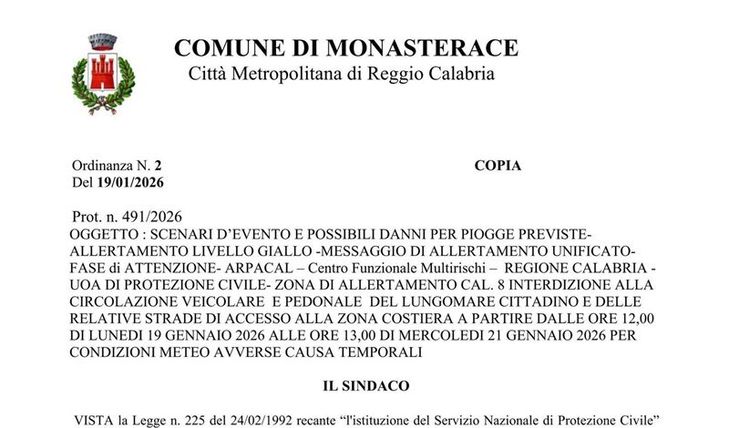 Maltempo, il comune di Monasterace chiude il lungomare