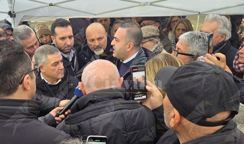 Cirillo: “Convocherò consiglio regionale, la sanità non ha colore politico” Cirillo: “Convocherò consiglio regionale, la sanità non ha colore politico”