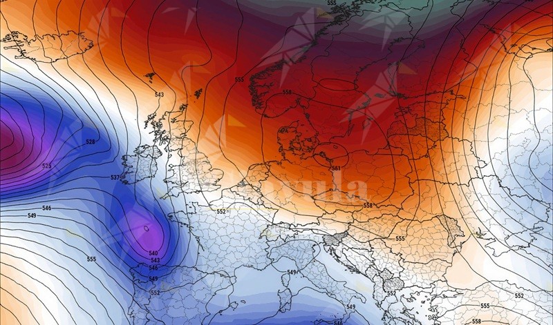 La tempesta mediterranea “Harry” verso la Calabria: rischio vento, piogge intense e mareggiate