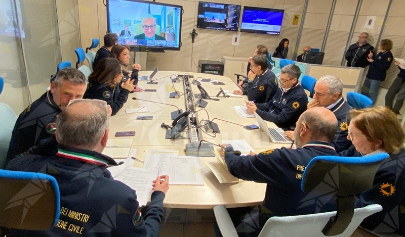 L’unità di crisi sul maltempo della Prociv: “Disposte chiusure di scuole, uffici pubblici ed evacuazioni preventive”