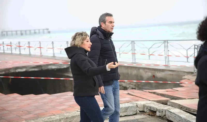 Il presidente Occhiuto a Siderno per valutare i danni del Ciclone Harry, il sindaco Fragomeni: “La vicinanza della Regione dà forza alla nostra comunità”