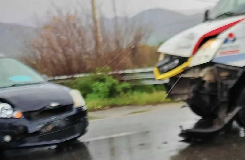 Code e rallentamenti sulla SS106 a causa di un incidente stradale