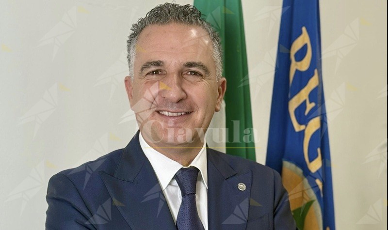 Consigliere regionale della Calabria preso a pugni nel cosentino