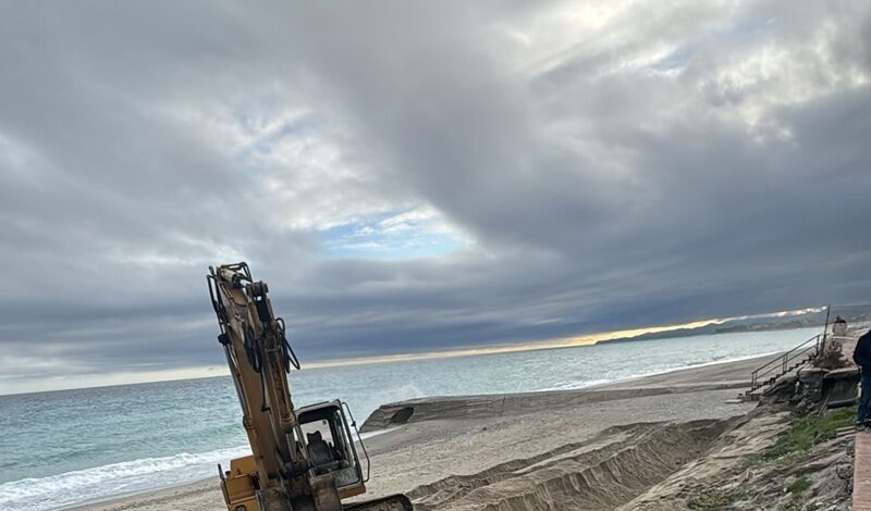 Pioggia e mareggiate in arrivo, anche a Siderno scattano le misure di prevenzione