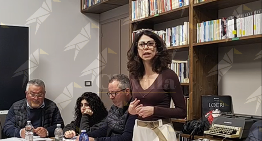 La denuncia di Luana Franco: “Ho abbandonato il consiglio di Caulonia perchè non posso accettare frasi sessiste”