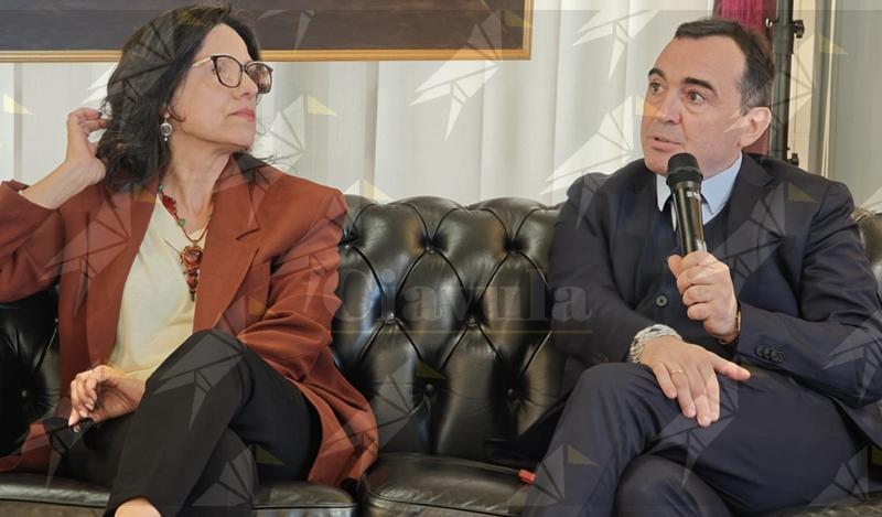 Presentazione “Calabria significa casa, Nyumba”, il sindaco di Benestare: “Dal 2010 accolti 52 minori stranieri in un progetto silenzioso ma virtuoso” Presentazione “Calabria significa casa, Nyumba”, il sindaco di Benestare: “Dal 2010 accolti 52 minori stranieri in un progetto silenzioso ma virtuoso”