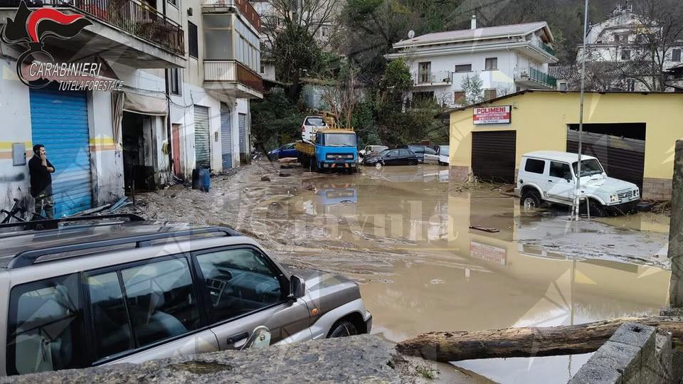 Maltempo e danni, il PD: “Il Governo non lasci sola la Calabria. Servono risposte immediate, non solo annunci” Maltempo e danni, il PD: “Il Governo non lasci sola la Calabria. Servono risposte immediate, non solo annunci”
