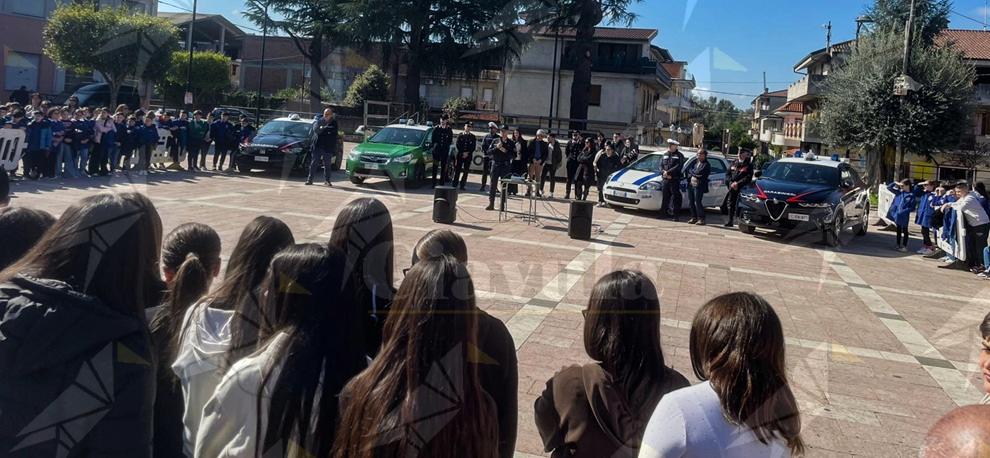 Legalità e cittadinanza attiva, a Melicucco studenti e Arma insieme per una giornata formativa