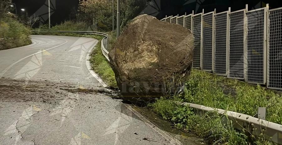 Il catanzarese una delle zone piรน colpite dal maltempo Il catanzarese una delle zone piรน colpite dal maltempo