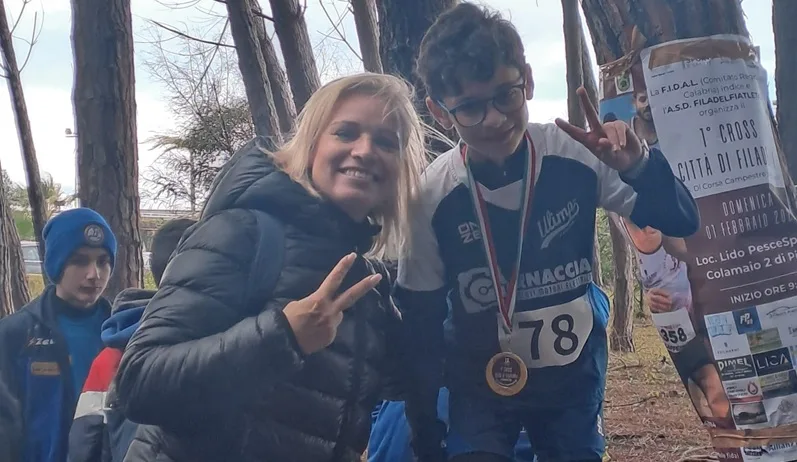 Cross Città di Filadelfia, 1° posto negli 800m per il cauloniese Leonardo Siciliano