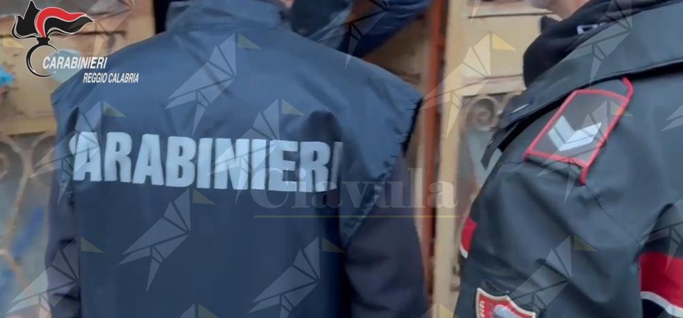 Deteneva una penna-pistola nel salotto di casa. Un arresto a Riace