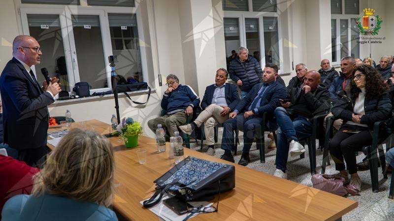 Assemblea pubblica a Bivongi, Versace: “C’ero prima e ci sono ora. Io, abituato a metterci la faccia, a differenza di altri”