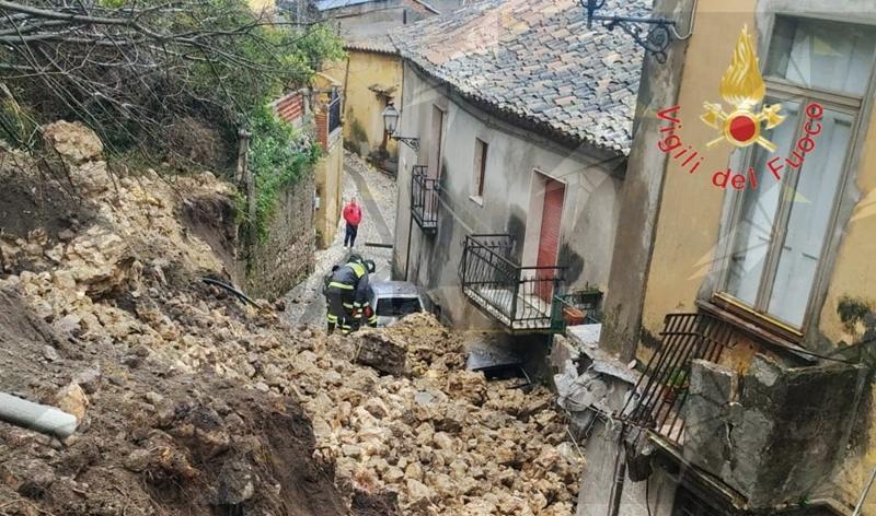 Frana a Stilo, concluse ricerche dei Vigili del Fuoco: nessuna vittima