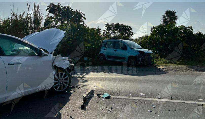 Code chilometriche e rallentamenti sulla SS106 a Caulonia a causa di un incidente Code chilometriche e rallentamenti sulla SS106 a Caulonia a causa di un incidente