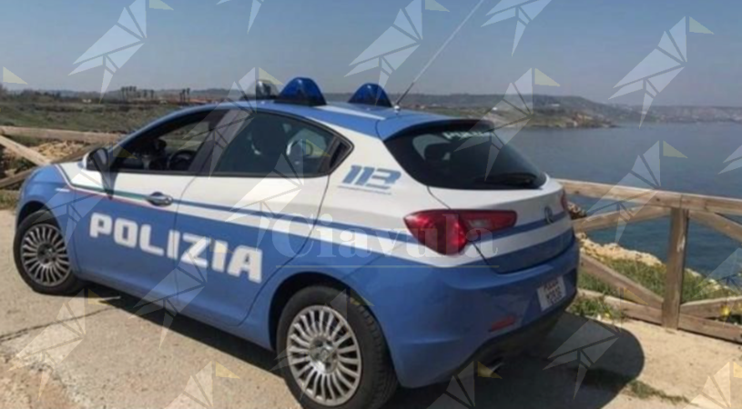 Controlli della Polizia nel crotonese, arrestato uomo già condannato in via definitiva per spaccio di sostanze stupefacenti Controlli della Polizia nel crotonese, arrestato uomo già condannato in via definitiva per spaccio di sostanze stupefacenti
