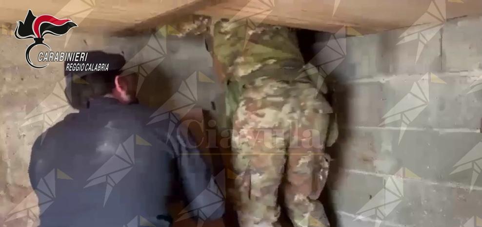 Scoperta una piantagione di marijuana in un bunker sotterraneo. Quattro arresti nella Locride