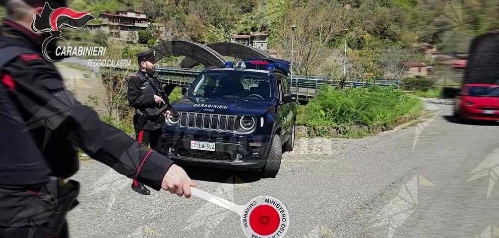 Finge di essere un carabiniere e truffa un’anziana: individuato e arrestato Finge di essere un carabiniere e truffa un’anziana: individuato e arrestato
