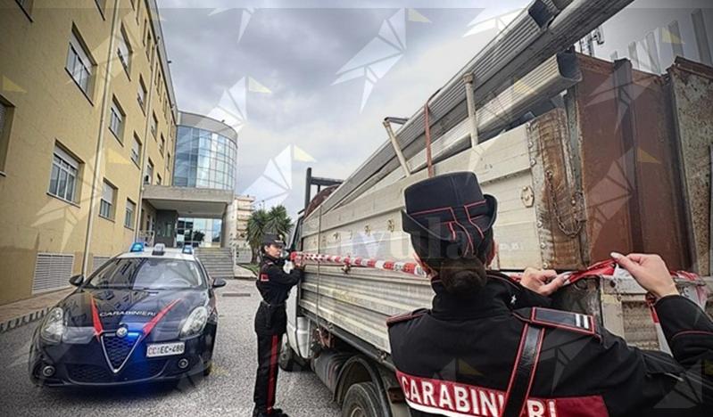 Sorpreso alla guida di un autocarro carico di rifiuti speciali, denunciato Sorpreso alla guida di un autocarro carico di rifiuti speciali, denunciato