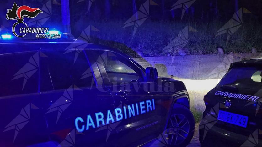 Si vantava di voler “sfilettare” la moglie oltre a picchiare sia lei che l’amante: arrestato dai Carabinieri Si vantava di voler “sfilettare” la moglie oltre a picchiare sia lei che l’amante: arrestato dai Carabinieri