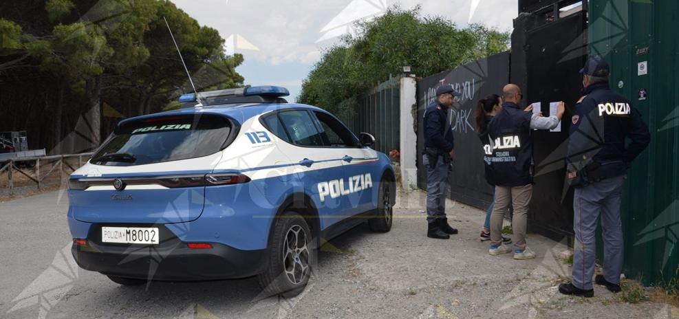 Eventi senza autorizzazioni, sequestrate due discoteche a Catanzaro Eventi senza autorizzazioni, sequestrate due discoteche a Catanzaro